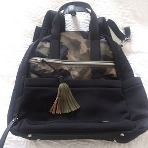 Skip hop Nolita Camo